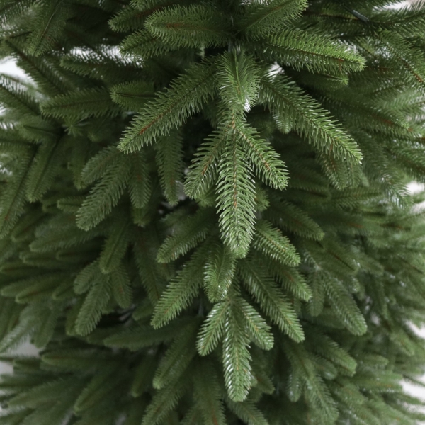 PE Christmas trees 180cm height many head 001